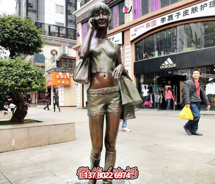 精美銅雕女孩雕塑——帶你暢游街頭，體驗(yàn)夢幻快樂時(shí)光